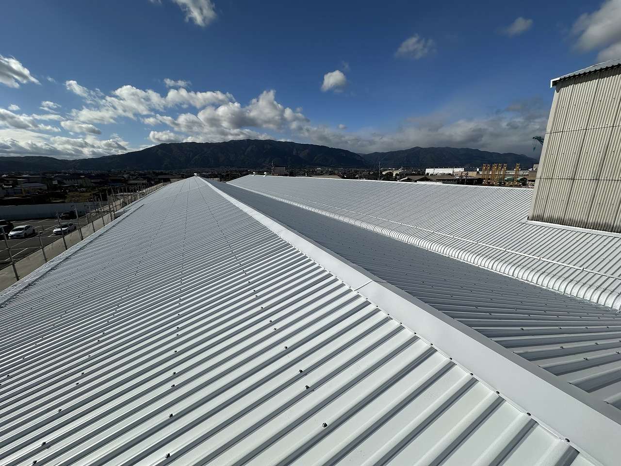 大波スレートカバー