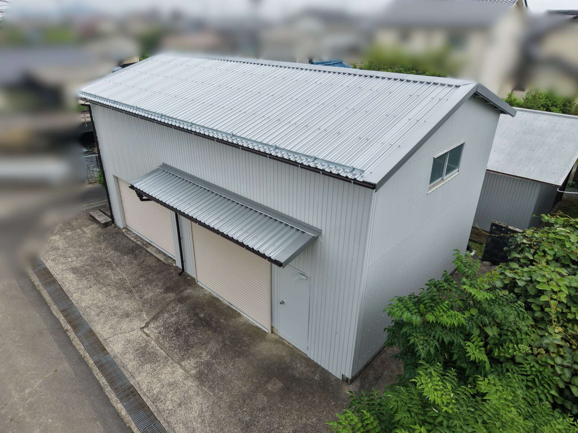 2026年7月施工 【本巣市】築50年のスレート屋根の葺き替え 錆びた外壁の塗装 あまどい交換