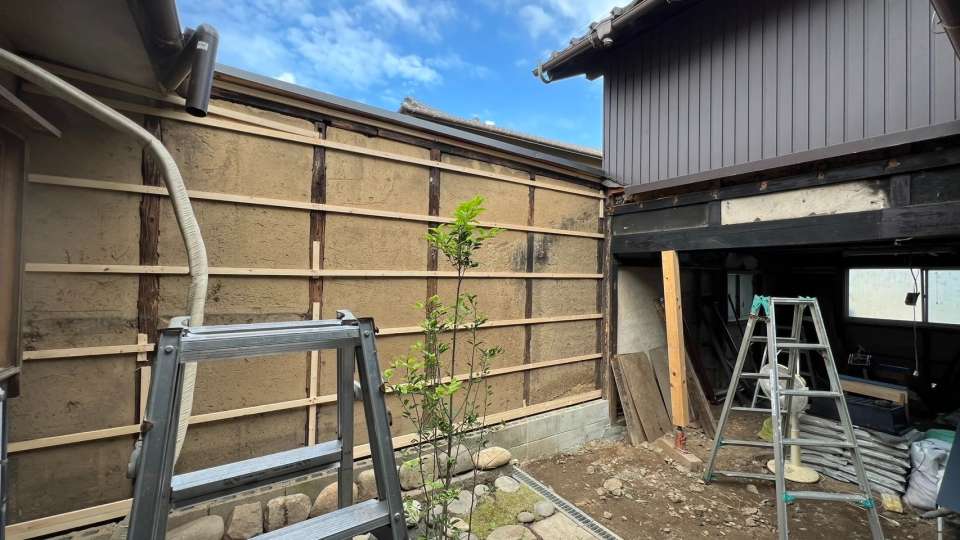 2026年10/8 大野町にて外壁の張り替えをしました!