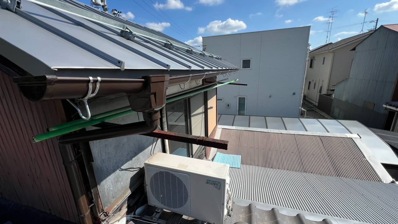 2026年10/21 揖斐川町にて雨どいの交換をしました!